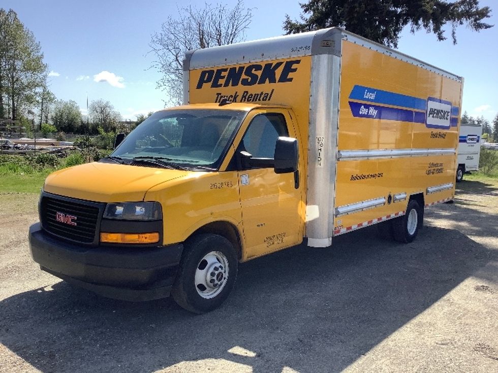 Light Duty Box Truck-Light and Medium Duty Trucks-GMC-2023-Savana G33903-Kent-WA-42,701\n\t\tmiles-$ 35,750 - Image 3