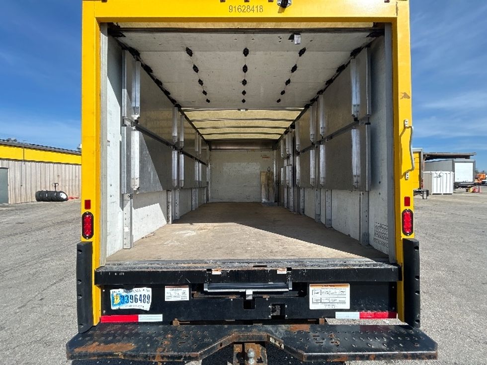 Light Duty Box Truck-Light and Medium Duty Trucks-GMC-2023-Savana G33903-La Porte-IN-48,006\n\t\tmiles-$ 39,000 - Image 8
