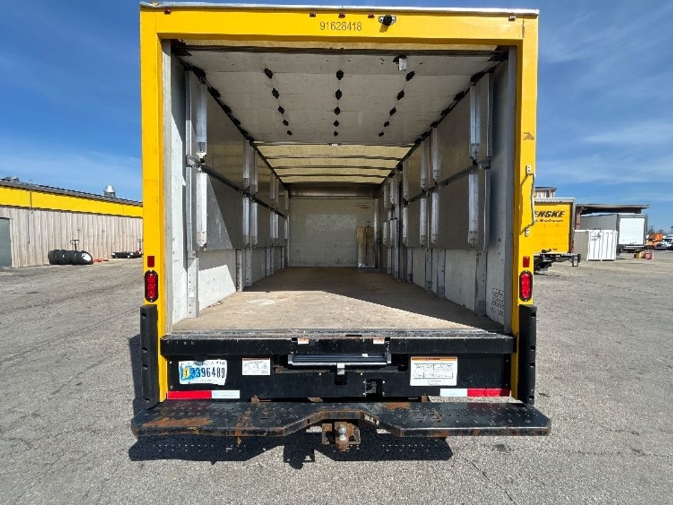 Light Duty Box Truck-Light and Medium Duty Trucks-GMC-2023-Savana G33903-La Porte-IN-48,006\n\t\tmiles-$ 39,000 - Image 9