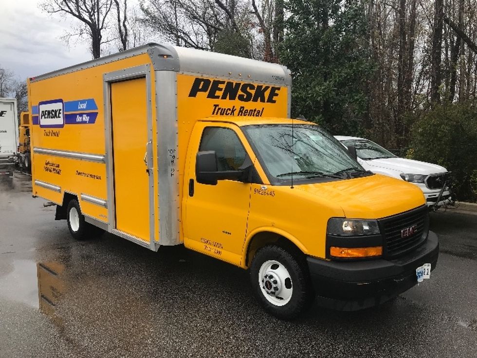 Light Duty Box Truck-Light and Medium Duty Trucks-GMC-2023-Savana G33903-Ladson-SC-22,727\n\t\tmiles-$ 47,000 - Image 1