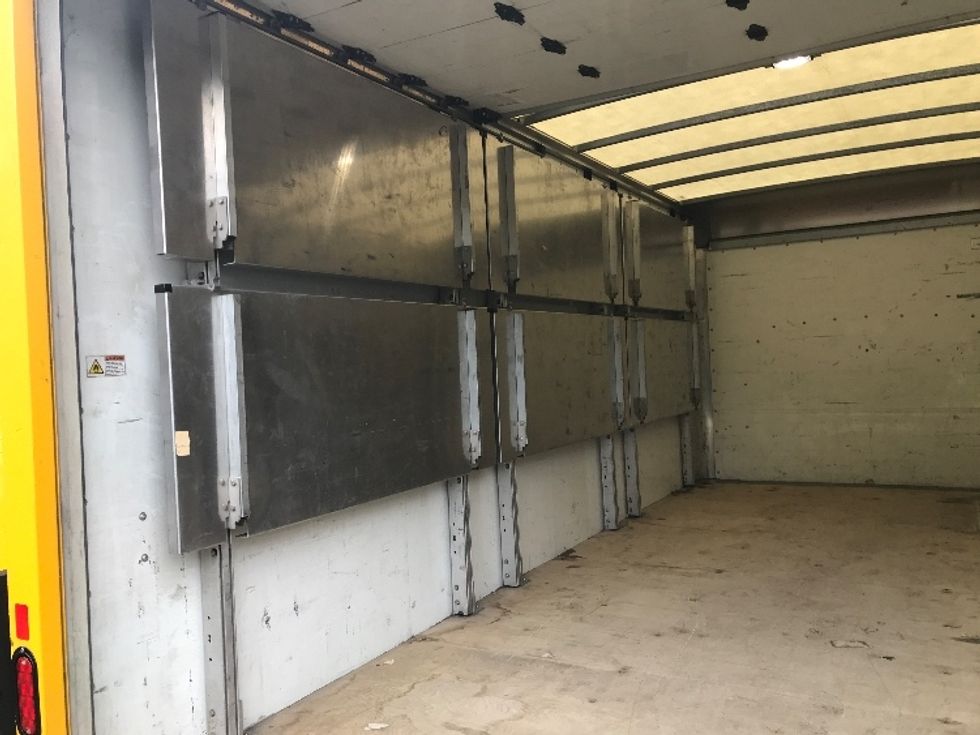 Light Duty Box Truck-Light and Medium Duty Trucks-GMC-2023-Savana G33903-Ladson-SC-22,727\n\t\tmiles-$ 47,000 - Image 10