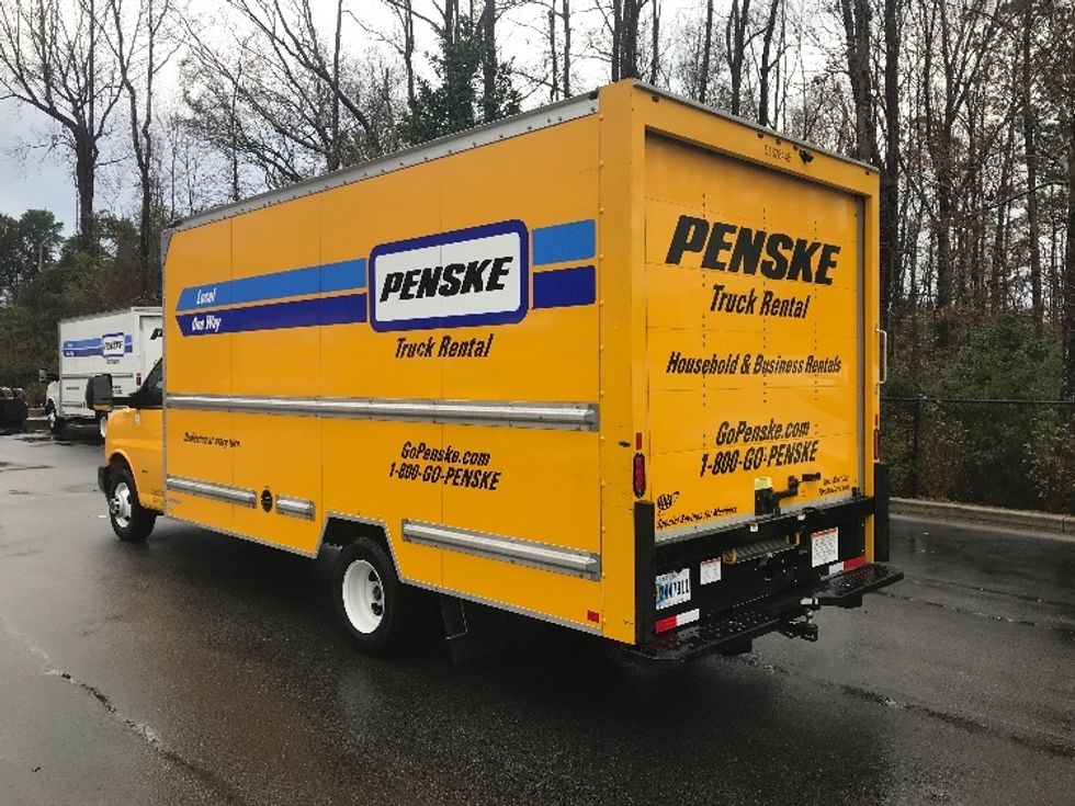 Light Duty Box Truck-Light and Medium Duty Trucks-GMC-2023-Savana G33903-Ladson-SC-22,727\n\t\tmiles-$ 47,000 - Image 6