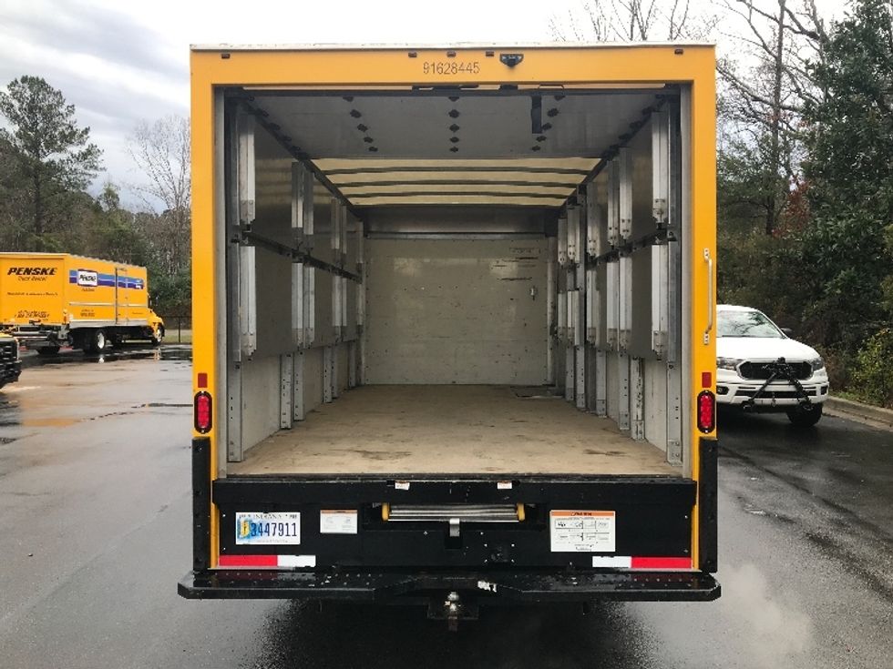 Light Duty Box Truck-Light and Medium Duty Trucks-GMC-2023-Savana G33903-Ladson-SC-22,727\n\t\tmiles-$ 47,000 - Image 8