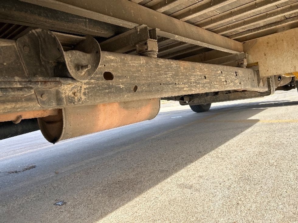 Light Duty Box Truck-Light and Medium Duty Trucks-GMC-2023-Savana G33903-Lubbock-TX-120,204\n\t\tmiles-$ 26,000 - Image 14