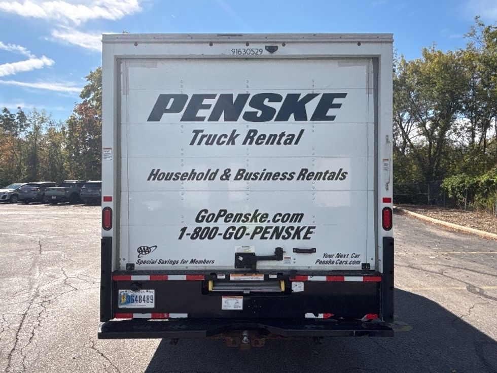 Light Duty Box Truck-Light and Medium Duty Trucks-GMC-2023-Savana G33903-Middlefield-OH-103,017\n\t\tmiles-$ 35,000 - Image 7