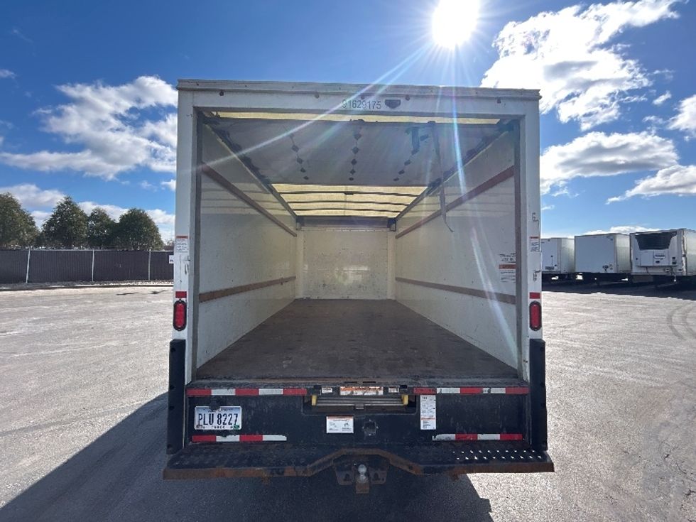 Light Duty Box Truck-Light and Medium Duty Trucks-GMC-2023-Savana G33903-Middlefield-OH-127,073\n\t\tmiles-$ 28,500 - Image 8