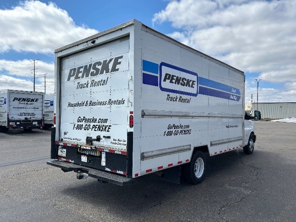 Light Duty Box Truck-Light and Medium Duty Trucks-GMC-2023-Savana G33903-Milwaukee-WI-86,334\n\t\tmiles-$ 37,000 - Image 13