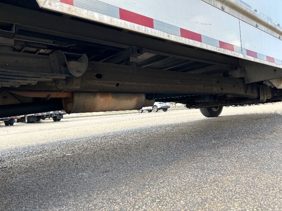 Light Duty Box Truck-Light and Medium Duty Trucks-GMC-2023-Savana G33903-Milwaukee-WI-86,334\n\t\tmiles-$ 37,000 - Image 14