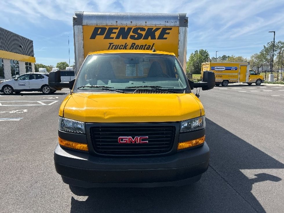 Light Duty Box Truck-Light and Medium Duty Trucks-GMC-2023-Savana G33903-Ocala-FL-54,642\n\t\tmiles-$ 40,250 - Image 2