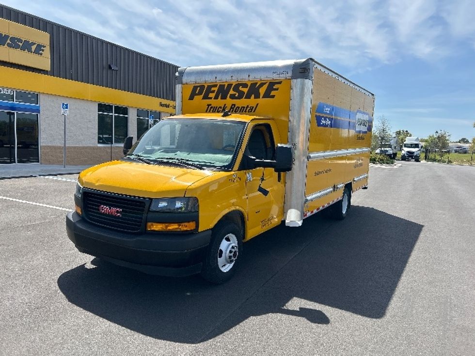 Light Duty Box Truck-Light and Medium Duty Trucks-GMC-2023-Savana G33903-Ocala-FL-54,642\n\t\tmiles-$ 40,250 - Image 3