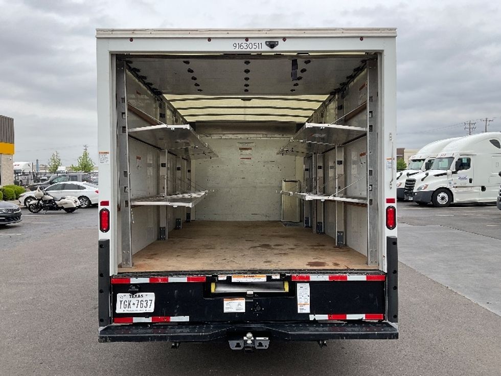 Light Duty Box Truck-Light and Medium Duty Trucks-GMC-2023-Savana G33903-Oklahoma City-OK-49,873\n\t\tmiles-$ 44,000 - Image 8