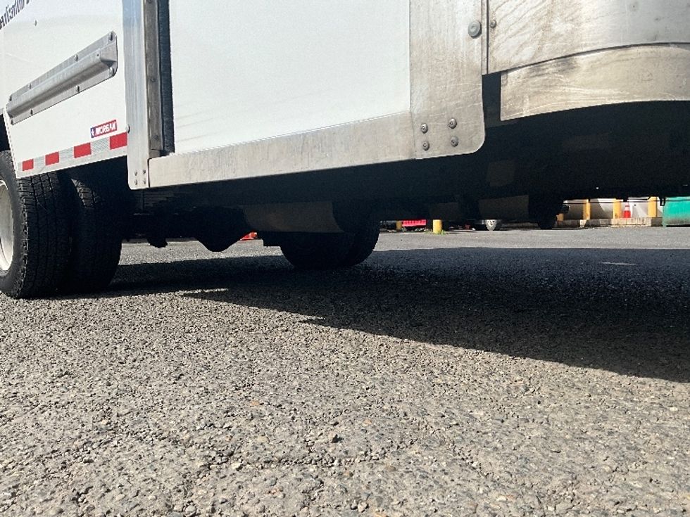 Light Duty Box Truck-Light and Medium Duty Trucks-GMC-2023-Savana G33903-Pasco-WA-56,739\n\t\tmiles-$ 41,000 - Image 14