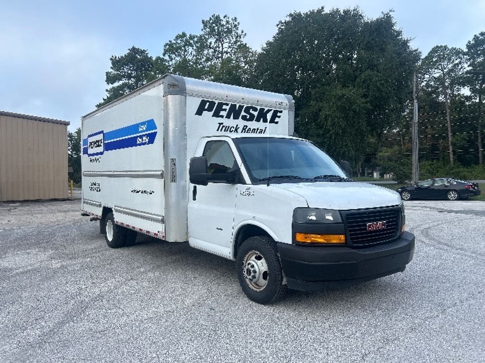Light Duty Box Truck-Light and Medium Duty Trucks-GMC-2023-Savana G33903-Pensacola-FL-153,970\n\t\tmiles-$ 22,000 - Image 1