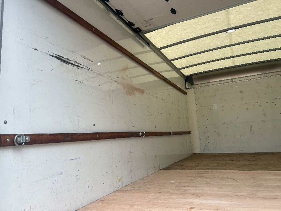 Light Duty Box Truck-Light and Medium Duty Trucks-GMC-2023-Savana G33903-Pensacola-FL-153,970\n\t\tmiles-$ 22,000 - Image 11