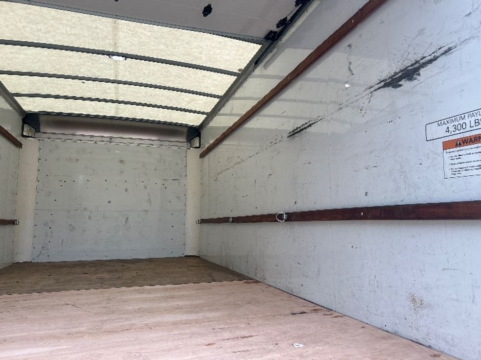Light Duty Box Truck-Light and Medium Duty Trucks-GMC-2023-Savana G33903-Pensacola-FL-153,970\n\t\tmiles-$ 22,000 - Image 12