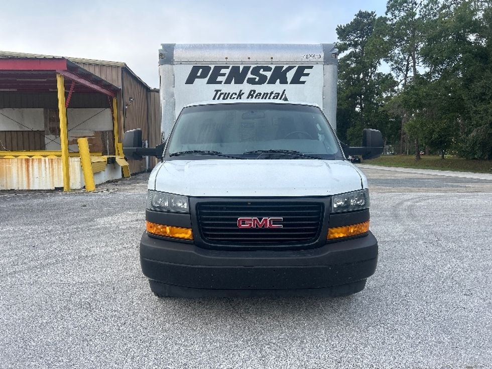 Light Duty Box Truck-Light and Medium Duty Trucks-GMC-2023-Savana G33903-Pensacola-FL-153,970\n\t\tmiles-$ 22,000 - Image 2