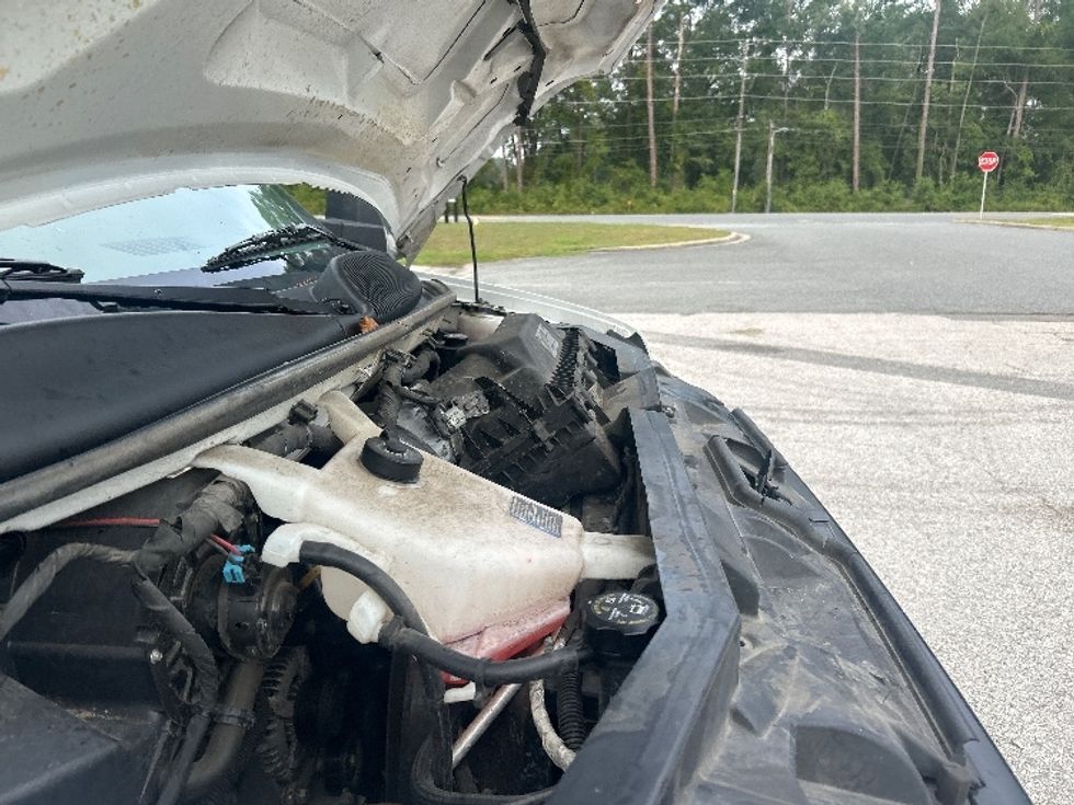 Light Duty Box Truck-Light and Medium Duty Trucks-GMC-2023-Savana G33903-Pensacola-FL-153,970\n\t\tmiles-$ 22,000 - Image 23