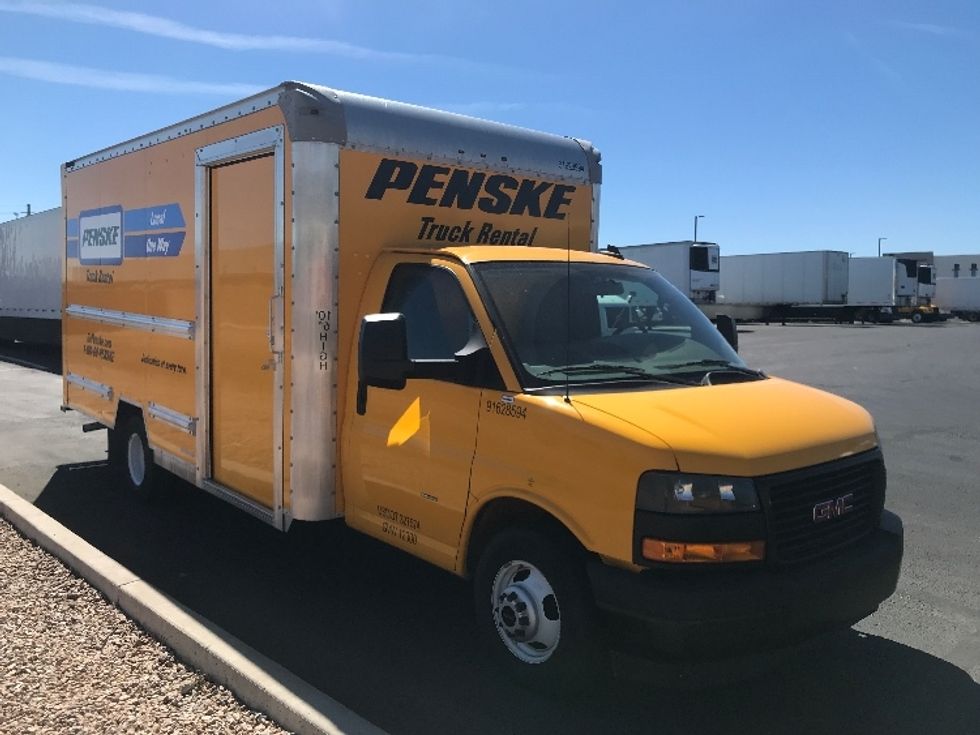 Light Duty Box Truck-Light and Medium Duty Trucks-GMC-2023-Savana G33903-Phoenix-AZ-28,988\n\t\tmiles-$ 37,500 - Image 1