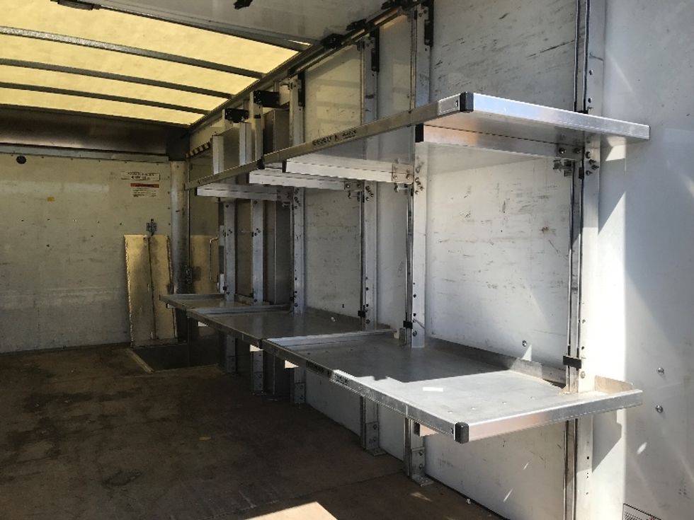 Light Duty Box Truck-Light and Medium Duty Trucks-GMC-2023-Savana G33903-Phoenix-AZ-28,988\n\t\tmiles-$ 37,500 - Image 12