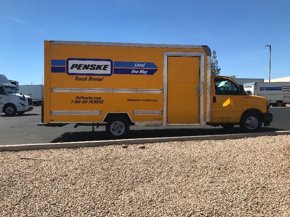 Light Duty Box Truck-Light and Medium Duty Trucks-GMC-2023-Savana G33903-Phoenix-AZ-28,988\n\t\tmiles-$ 37,500 - Image 15