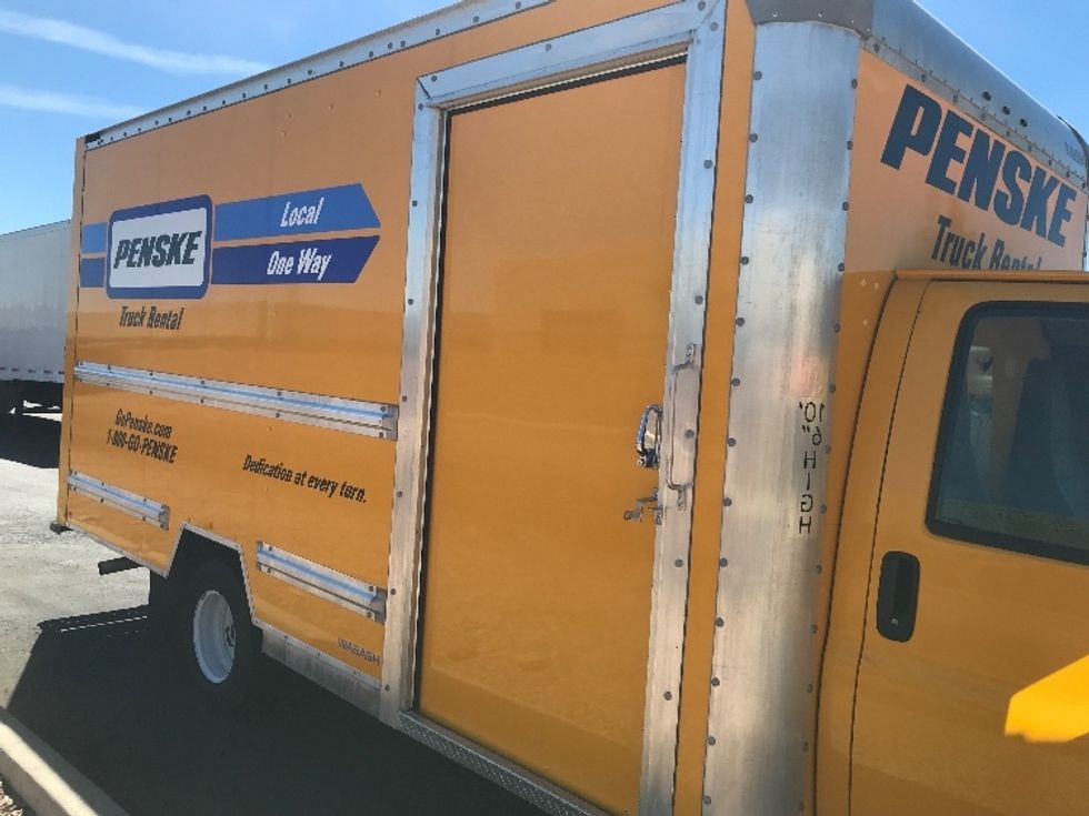 Light Duty Box Truck-Light and Medium Duty Trucks-GMC-2023-Savana G33903-Phoenix-AZ-28,988\n\t\tmiles-$ 37,500 - Image 25