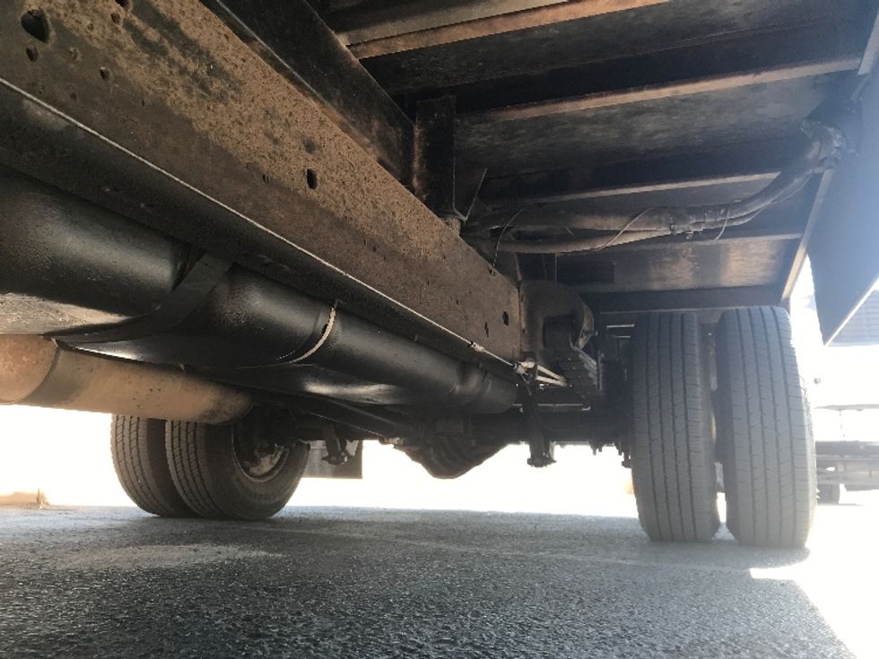 Light Duty Box Truck-Light and Medium Duty Trucks-GMC-2023-Savana G33903-Phoenix-AZ-28,988\n\t\tmiles-$ 37,500 - Image 5