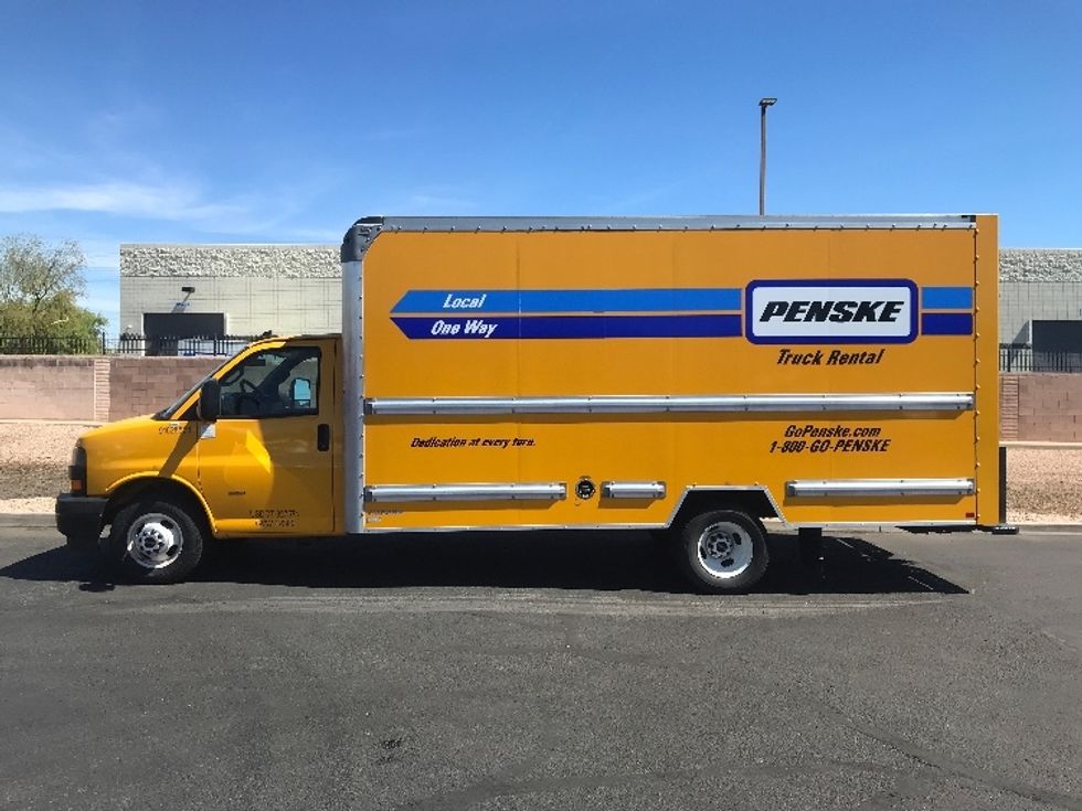 Light Duty Box Truck-Light and Medium Duty Trucks-GMC-2023-Savana G33903-Phoenix-AZ-37,858\n\t\tmiles-$ 36,500 - Image 4