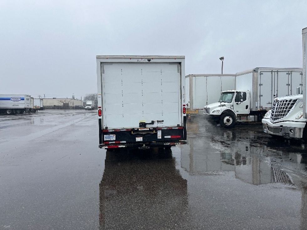 Light Duty Box Truck-Light and Medium Duty Trucks-GMC-2023-Savana G33903-Romulus-MI-101,956\n\t\tmiles-$ 32,500 - Image 7