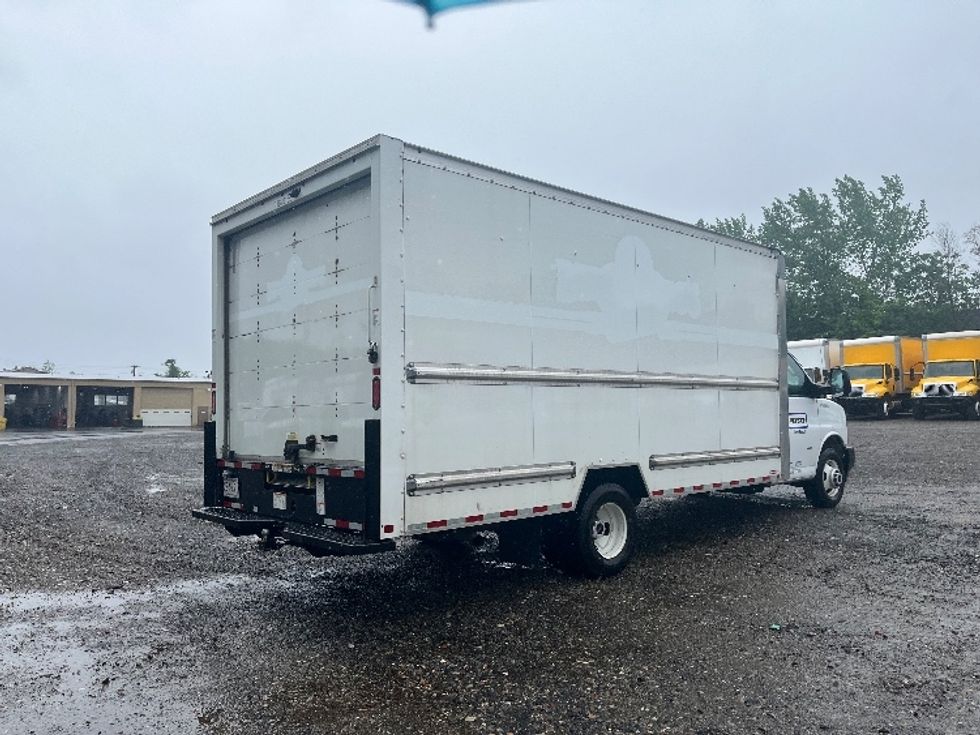 Light Duty Box Truck-Light and Medium Duty Trucks-GMC-2023-Savana G33903-Springfield-MA-73,444\n\t\tmiles-$ 35,000 - Image 13