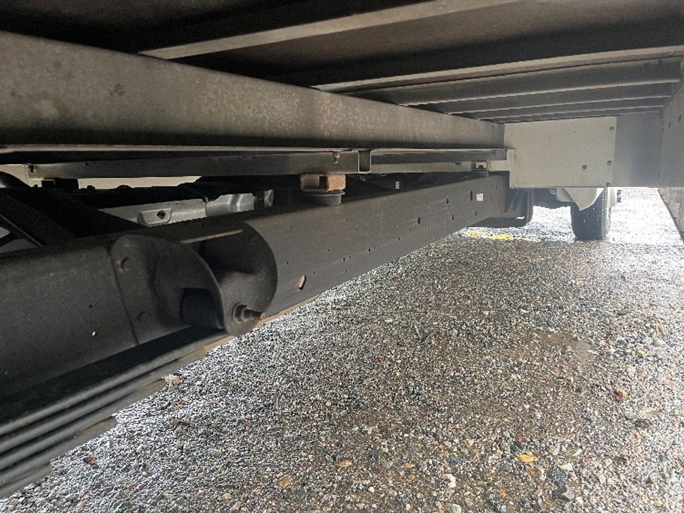 Light Duty Box Truck-Light and Medium Duty Trucks-GMC-2023-Savana G33903-Springfield-MA-73,444\n\t\tmiles-$ 35,000 - Image 14