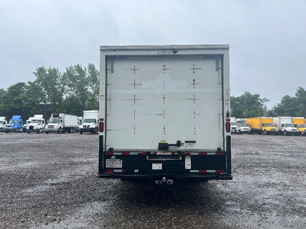 Light Duty Box Truck-Light and Medium Duty Trucks-GMC-2023-Savana G33903-Springfield-MA-73,444\n\t\tmiles-$ 35,000 - Image 7