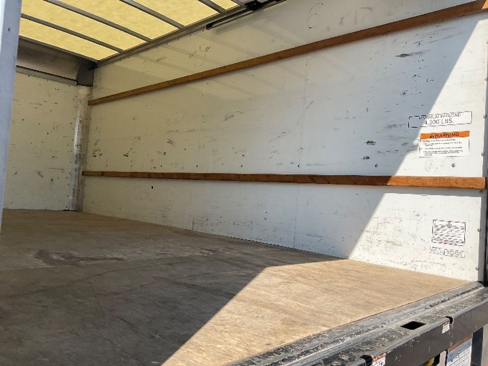 Light Duty Box Truck-Light and Medium Duty Trucks-GMC-2023-Savana G33903-Tulsa-OK-104,333\n\t\tmiles-$ 32,000 - Image 12