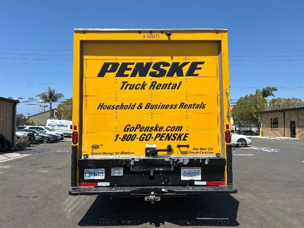 Light Duty Box Truck-Light and Medium Duty Trucks-GMC-2023-Savana G33903-Ventura-CA-31,631\n\t\tmiles-$ 43,500 - Image 5