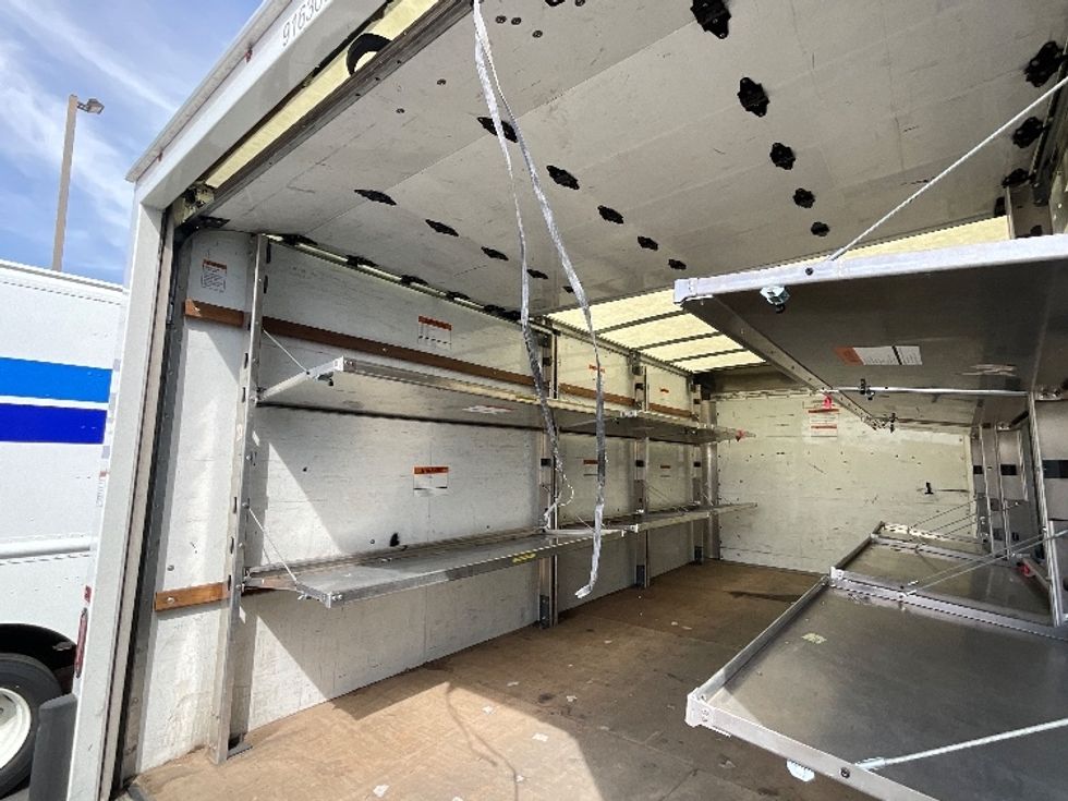 Light Duty Box Truck-Light and Medium Duty Trucks-GMC-2023-Savana G33903-West Valley City-UT-32,696\n\t\tmiles-$ 50,500 - Image 11