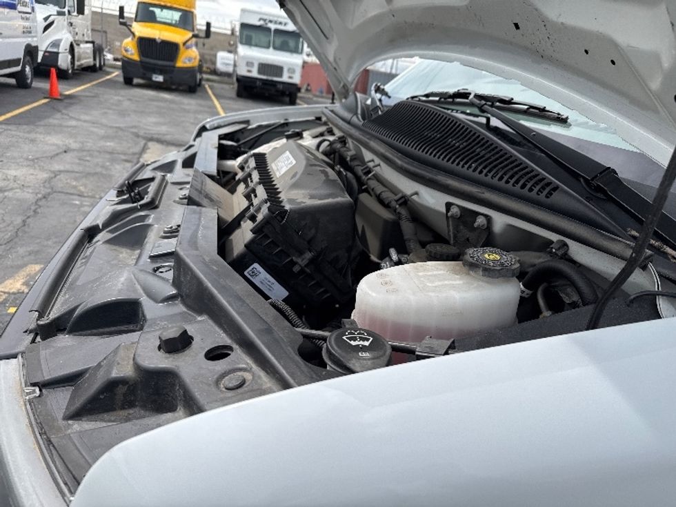 Light Duty Box Truck-Light and Medium Duty Trucks-GMC-2023-Savana G33903-West Valley City-UT-32,696\n\t\tmiles-$ 50,500 - Image 24