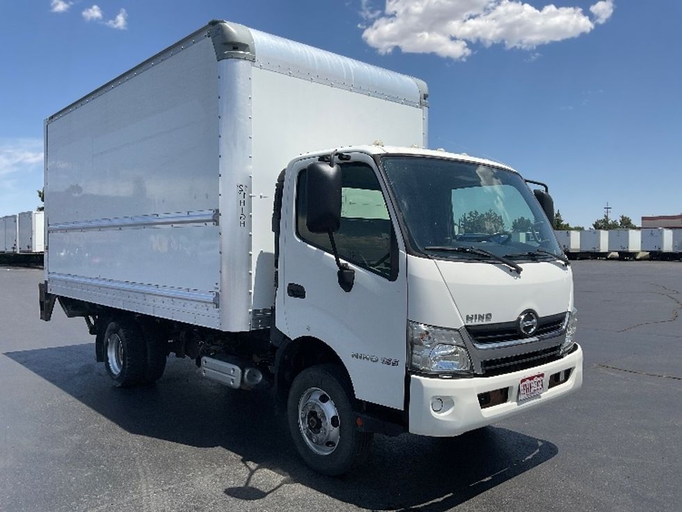 Light Duty Box Truck-Light and Medium Duty Trucks-Hino-2017-155-Greeley-CO-73,835\n\t\tmiles-$ 38,500 - Image 1