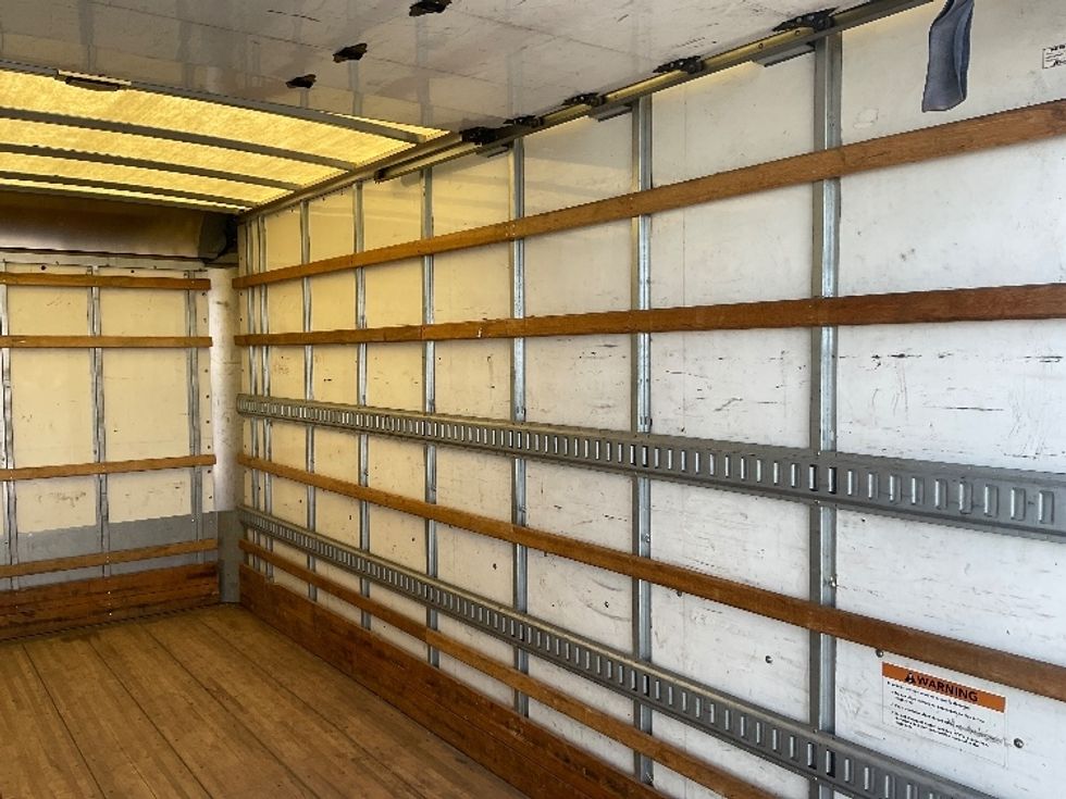 Light Duty Box Truck-Light and Medium Duty Trucks-Hino-2017-155-Greeley-CO-73,835\n\t\tmiles-$ 38,500 - Image 12