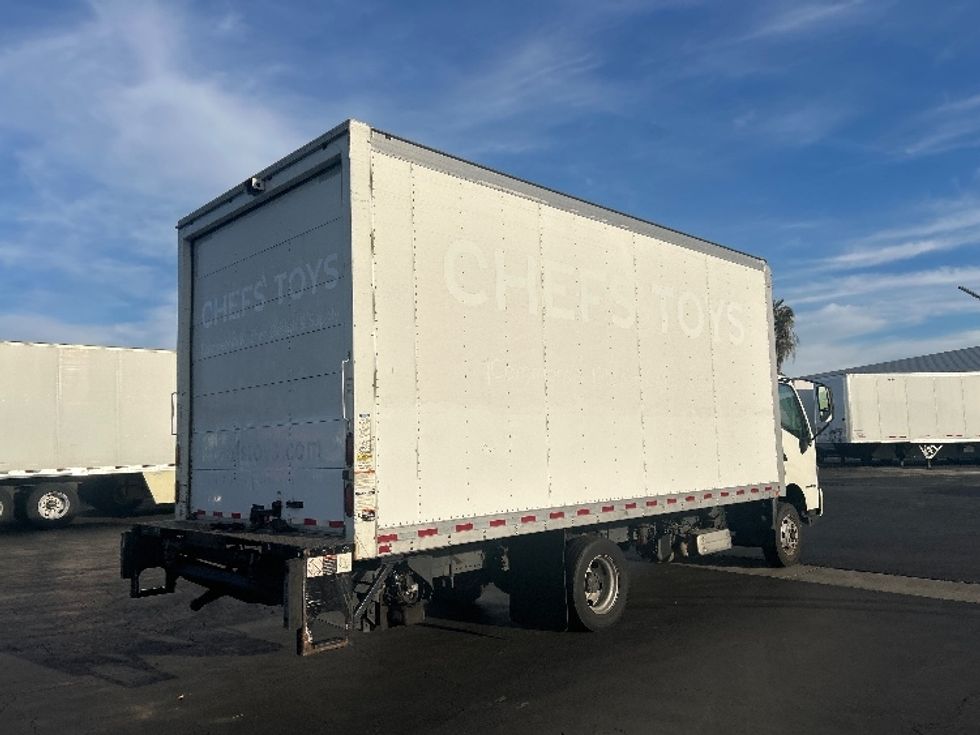 Light Duty Box Truck-Light and Medium Duty Trucks-Hino-2017-155-Torrance-CA-129,257\n\t\tmiles-$ 32,000 - Image 12