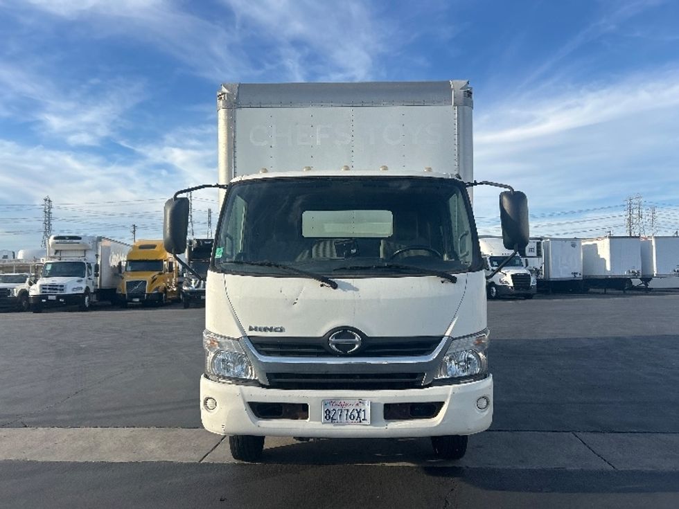 Light Duty Box Truck-Light and Medium Duty Trucks-Hino-2017-155-Torrance-CA-129,257\n\t\tmiles-$ 32,000 - Image 2