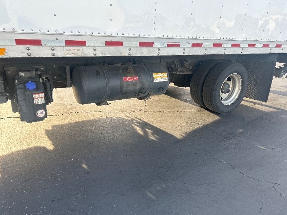 Light Duty Box Truck-Light and Medium Duty Trucks-Hino-2017-155-Torrance-CA-129,257\n\t\tmiles-$ 32,000 - Image 5