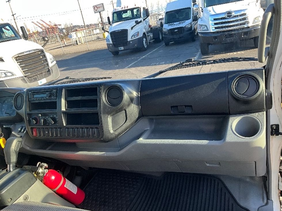 Light Duty Box Truck-Light and Medium Duty Trucks-Hino-2018-155-Kent-WA-78,905\n\t\tmiles-$ 42,000 - Image 21