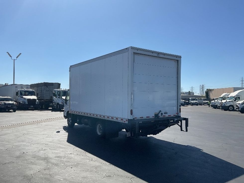 Light Duty Box Truck-Light and Medium Duty Trucks-Hino-2018-155-Torrance-CA-72,103\n\t\tmiles-$ 36,750 - Image 6