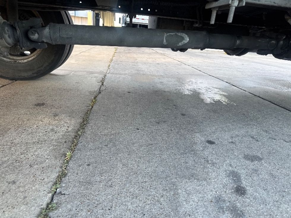 Light Duty Box Truck-Light and Medium Duty Trucks-Hino-2019-155-Dallas-TX-137,503\n\t\tmiles-$ 33,000 - Image 14