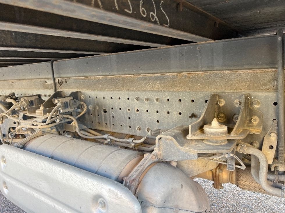 Light Duty Box Truck-Light and Medium Duty Trucks-Hino-2019-155-Dallas-TX-95,332\n\t\tmiles-$ 35,750 - Image 14