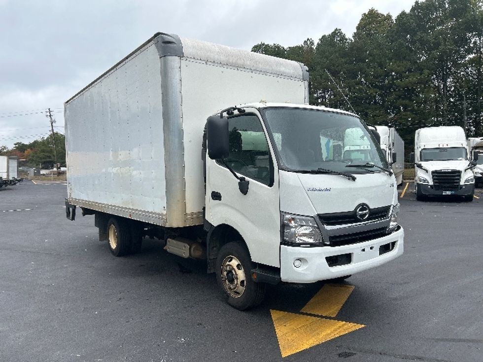 Light Duty Box Truck-Light and Medium Duty Trucks-Hino-2019-155-Gainesville-GA-151,712\n\t\tmiles-$ 32,750 - Image 1