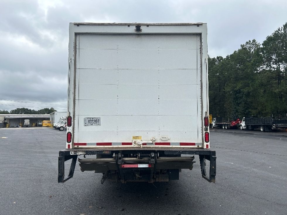 Light Duty Box Truck-Light and Medium Duty Trucks-Hino-2019-155-Gainesville-GA-151,712\n\t\tmiles-$ 32,750 - Image 7