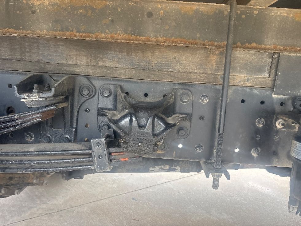 Light Duty Box Truck-Light and Medium Duty Trucks-Hino-2019-155-Houston-TX-117,093\n\t\tmiles-$ 36,750 - Image 14