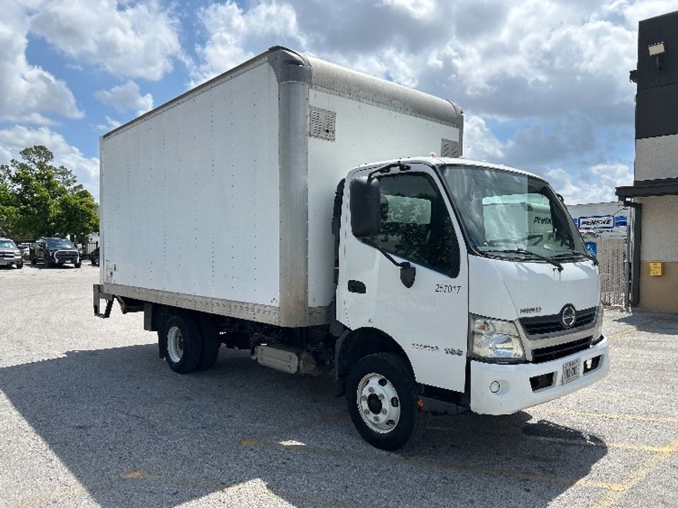Light Duty Box Truck-Light and Medium Duty Trucks-Hino-2019-155-Katy-TX-98,863\n\t\tmiles-$ 38,500 - Image 1