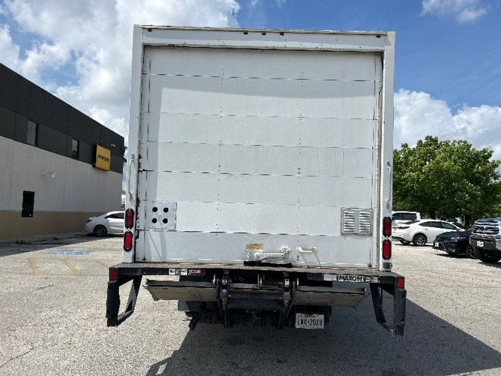 Light Duty Box Truck-Light and Medium Duty Trucks-Hino-2019-155-Katy-TX-98,863\n\t\tmiles-$ 38,500 - Image 7