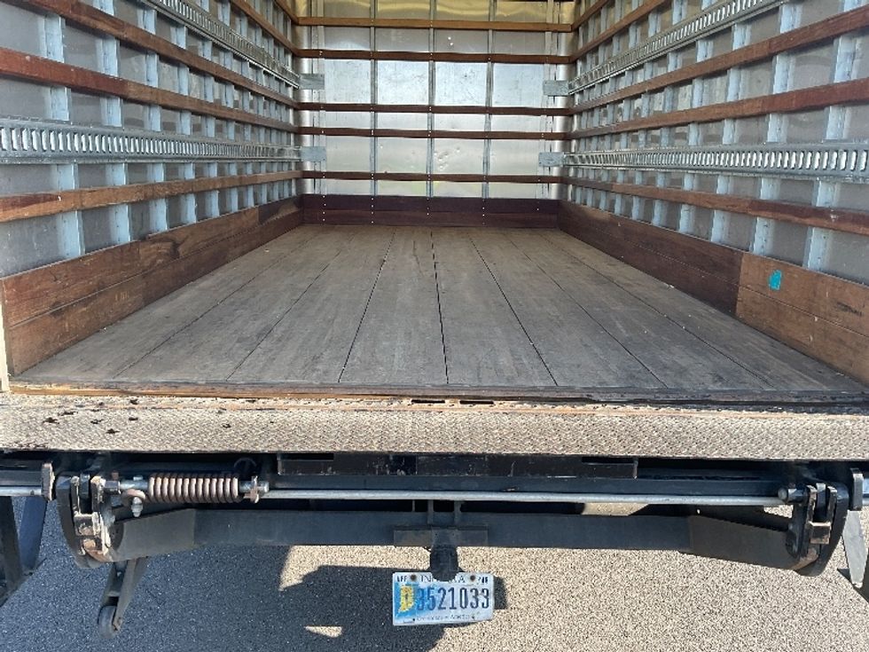 Light Duty Box Truck-Light and Medium Duty Trucks-Hino-2019-155-Kent-WA-69,180\n\t\tmiles-$ 46,000 - Image 10
